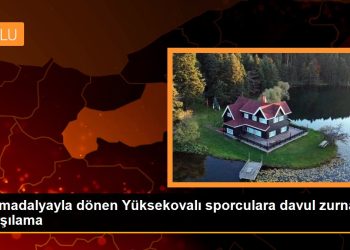 32 madalyayla dönen Yüksekovalı sporculara davul zurnalı karşılama