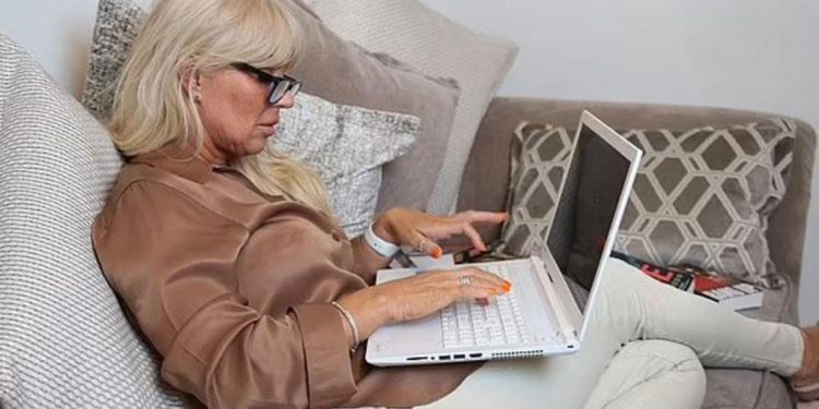 39 yaşına kadar okuma yazması olmayan kadın, 53 yaşında çok satan 27 kitap yazdı