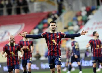 Altınordu’nun genç yeteneği Emircan, parlamaya devam ediyor