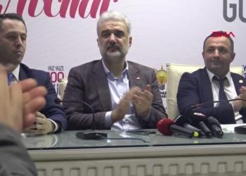 AVCILAR GELECEK PARTİSİ TEŞKİLATI AK PARTİ’YE GEÇTİ