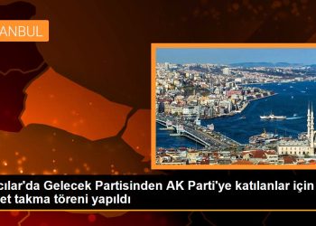 Avcılar’da Gelecek Partisinden AK Parti’ye katılanlar için rozet takma töreni yapıldı
