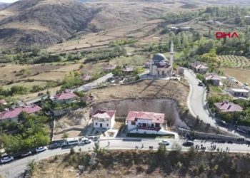 BAKAN KURUM, TOKİ ÖRNEK KÖYÜNÜN AÇILIŞINI YAPTI