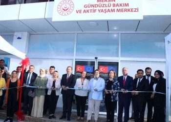 Bakan Yanık: “2050 yılında her 5 kişiden birinin 65 yaş ve üzeri olacağı öngörülüyor”