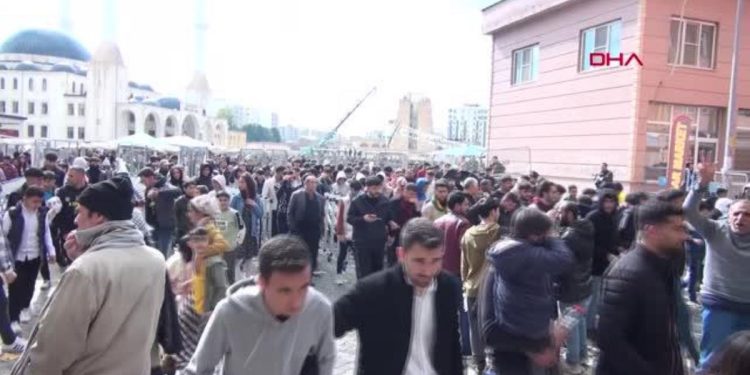 BATMAN VE MARDİN’DEKİ NEVRUZ KUTLAMALARINDA OLAY; ÇOK SAYIDA GÖZALTI VAR