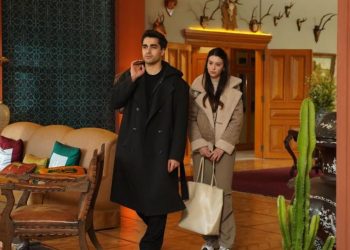 Buçe Buse Kahraman, Yalı Çapkını’ndaki rolünden dolayı linç ediliyor! Menajeri “Metres” yorumlarına ateş püskürdü