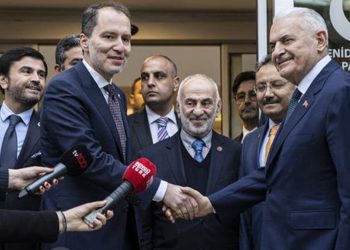 Cumhur İttifakı genişliyor mu? Yeniden Refah Partisi saat 13.00’da son kararını açıklayacak