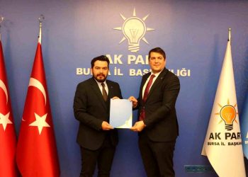 Ekonomist Yüksel Okşak, AK Parti Bursa Milletvekili aday adayı oldu