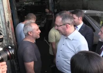 Gençlik ve Spor Bakanı Kasapoğlu, gençlerle buluştu