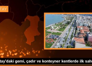 Hatay’daki gemi, çadır ve konteyner kentlerde ilk sahur