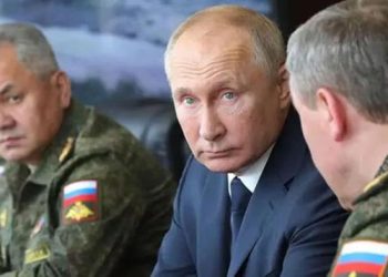 İngiliz gazetesinden şaşırtan Putin iddiası: Nükleer silah kullanırsa, generaller darbe yapacak