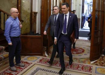 İspanya’da hükümet için sunulan gensoru önergesi reddedildi