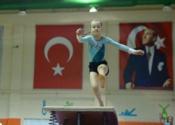 Jimnastik şampiyonu Elvan, eğitimini Ukrayna’da, antrenmanlarını Bursa’da sürdürüyor
