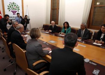 Kılıçdaroğlu’ndan HDP’ye ziyaret; Kürt sorununun çözüm adresi TBMM’dir