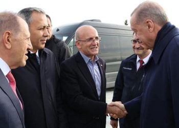 Mehmet Şimşek ile ilgili bomba iddia: 6-7 ay önce de AK Parti ile görüştü ancak sunduğu şartlar nedeniyle ipler koptu