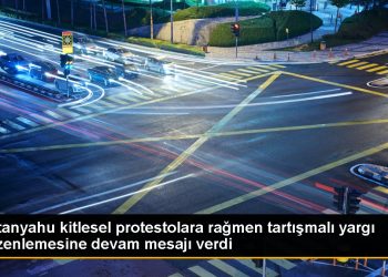 Netanyahu kitlesel protestolara rağmen tartışmalı yargı düzenlemesine devam mesajı verdi
