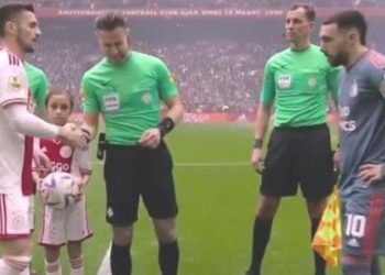 Orkun’dan Hollanda’da gündem yaratan hareket! Babası destek çıktı