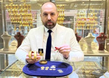 Rekor kıran altın için kuyumculardan panik satışı uyarısı