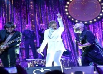 Sıla…KAPALI GİŞE GELENEĞİNİ SÜRDÜRDÜ