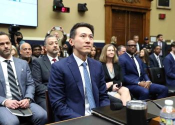 TikTok CEO’su güvenlik endişelerinin ardından ABD Kongresi’nde ifade verdi