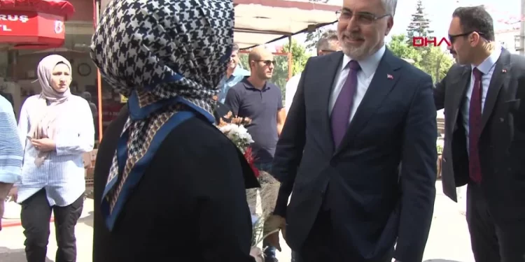 BAKAN IŞIKHAN EMEĞİN, ALIN TERİNİN HAKKINI GÖZETTİK