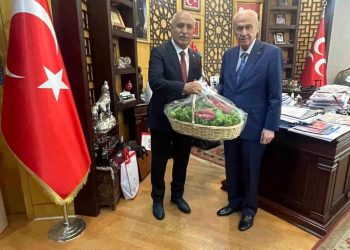 Festivalin ilk daveti Bahçeli’ye