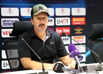 Göztepe, Sakaryaspor’a mağlup oldu