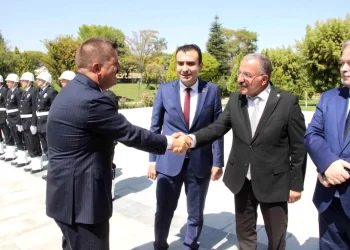 Karaman Valisi Hüseyin Engin Sarıibrahim görevine başladı