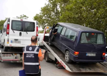 Kocaeli Büyükşehir Belediyesi Korsan Servis Faaliyetine Cezai İşlem Uyguluyor