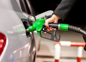 Motorine zam geldi, benzin fiyatları değişmedi