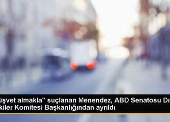 ABD’li Senatör Bob Menendez, Rüşvet Suçlamalarıyla İlgili Görevinden Ayrıldı
