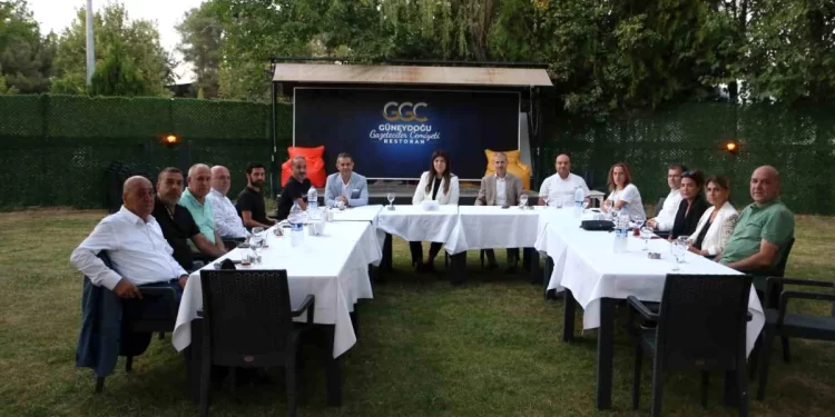 AK Parti İstanbul Milletvekili Diyarbakır ve Mardin’de Temaslarda Bulundu