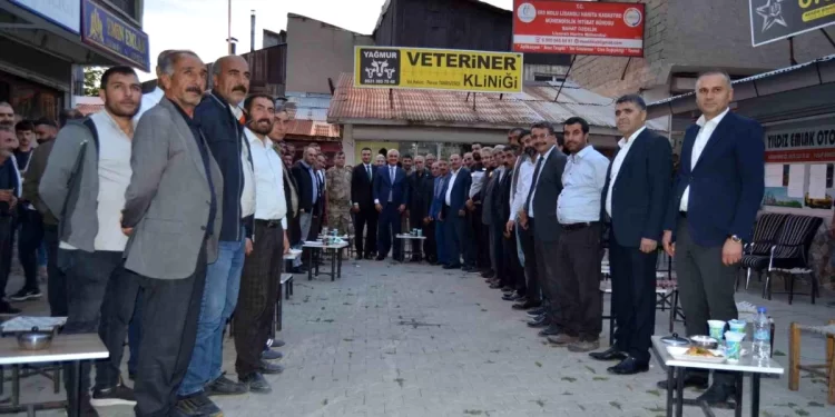Muş Valisi Varto ilçesine ziyaret gerçekleştirdi