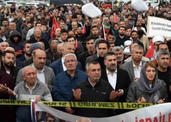 Malatya’da İsrail’in Filistin’e yönelik saldırıları kınandı