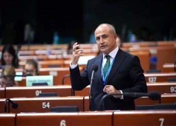 Büyükçekmece Belediye Başkanı Fransa’ya gitti