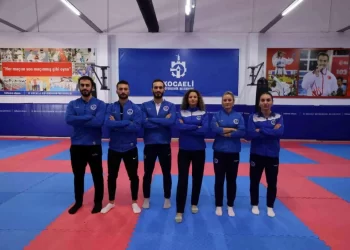 Kocaeli Büyükşehir Belediye Kağıtspor’un Milli Karatecileri Dünya Şampiyonasında
