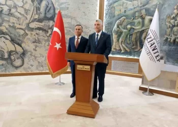 Ticaret Bakanı Ömer Bolat, Gaziantep’e geldi