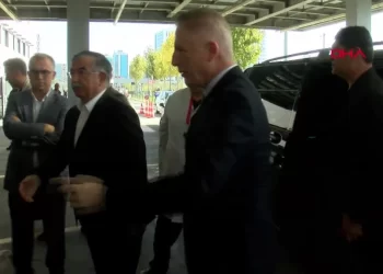 Vali Gül, yaralı bekçiye evlendirme sözü verdi